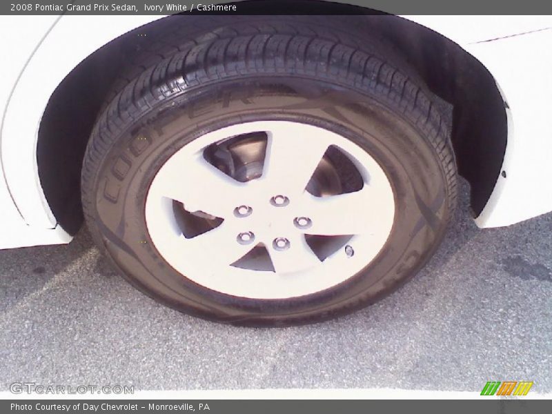Ivory White / Cashmere 2008 Pontiac Grand Prix Sedan