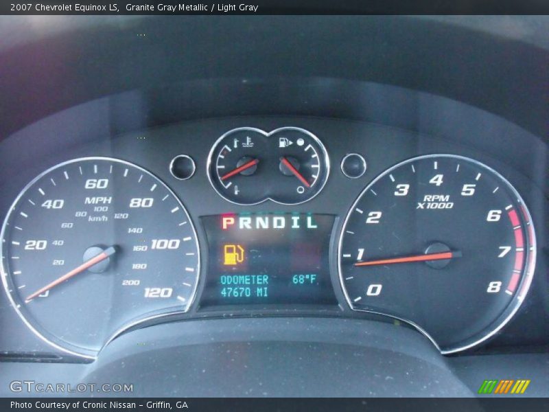 Granite Gray Metallic / Light Gray 2007 Chevrolet Equinox LS
