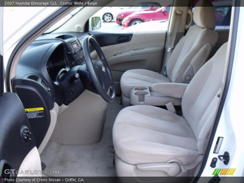 Cosmic White / Beige 2007 Hyundai Entourage GLS