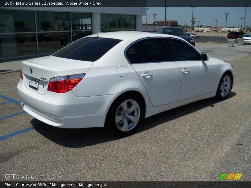 Alpine White / Grey 2007 BMW 5 Series 525i Sedan