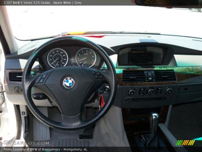 Alpine White / Grey 2007 BMW 5 Series 525i Sedan