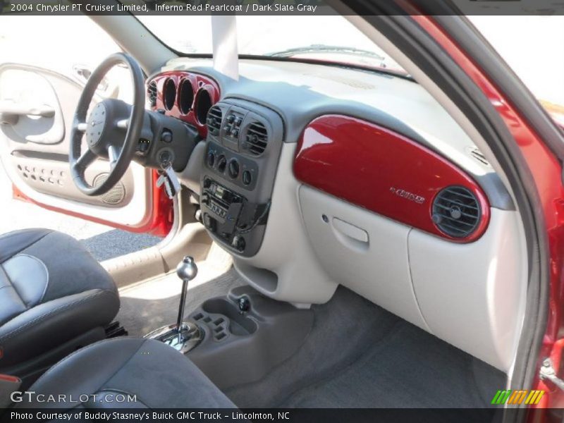 Inferno Red Pearlcoat / Dark Slate Gray 2004 Chrysler PT Cruiser Limited