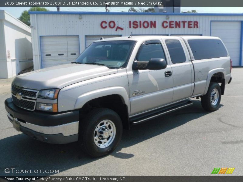 Silver Birch Metallic / Medium Gray 2005 Chevrolet Silverado 2500HD LT Extended Cab