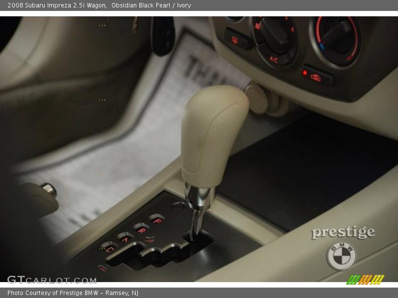Obsidian Black Pearl / Ivory 2008 Subaru Impreza 2.5i Wagon