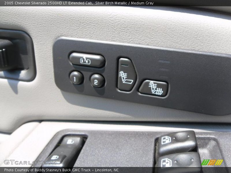 Silver Birch Metallic / Medium Gray 2005 Chevrolet Silverado 2500HD LT Extended Cab