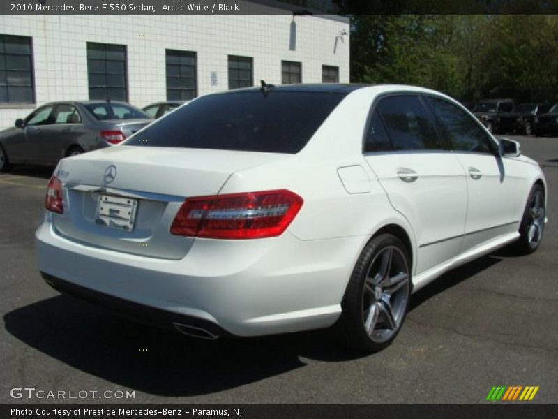Arctic White / Black 2010 Mercedes-Benz E 550 Sedan