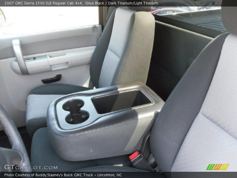 Onyx Black / Dark Titanium/Light Titanium 2007 GMC Sierra 1500 SLE Regular Cab 4x4