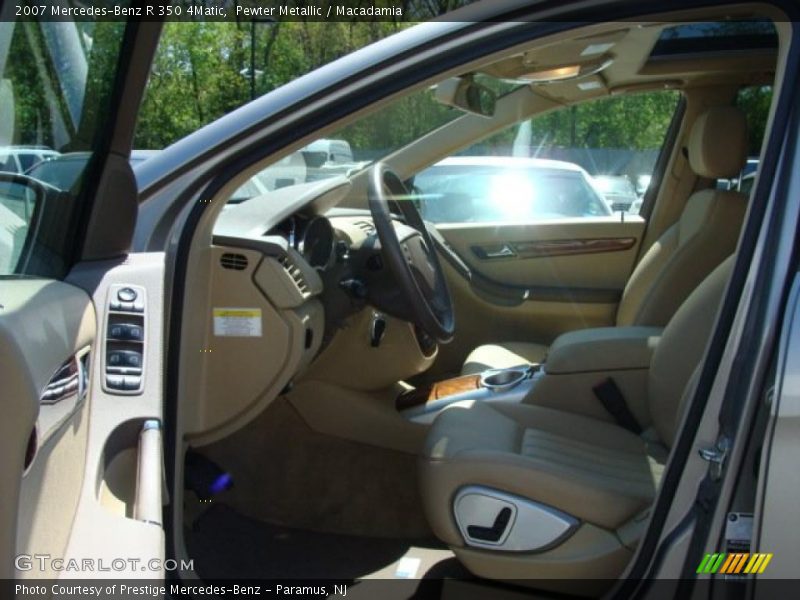 Pewter Metallic / Macadamia 2007 Mercedes-Benz R 350 4Matic