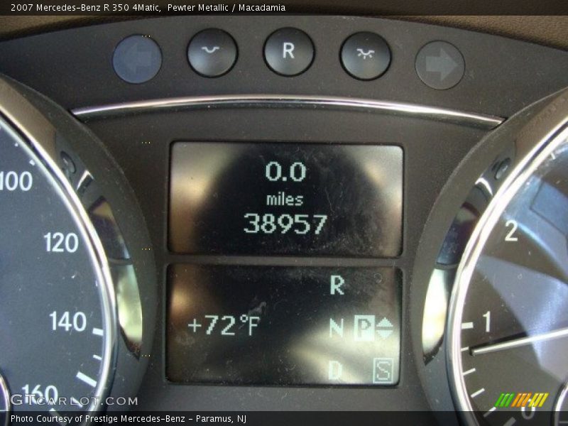 Pewter Metallic / Macadamia 2007 Mercedes-Benz R 350 4Matic