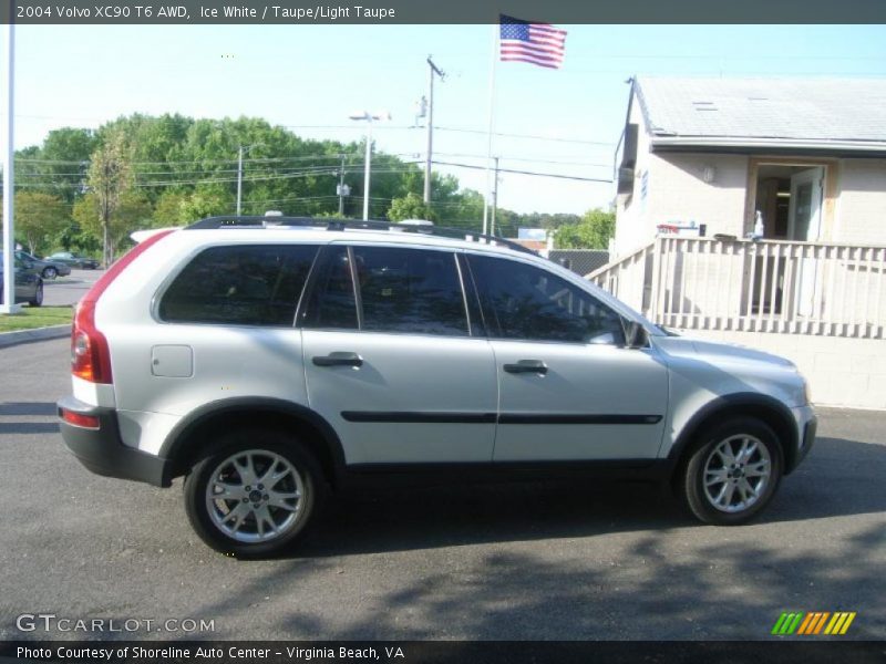 Ice White / Taupe/Light Taupe 2004 Volvo XC90 T6 AWD