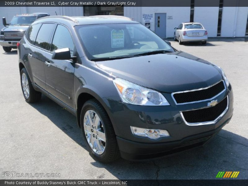 Cyber Gray Metallic / Dark Gray/Light Gray 2009 Chevrolet Traverse LS