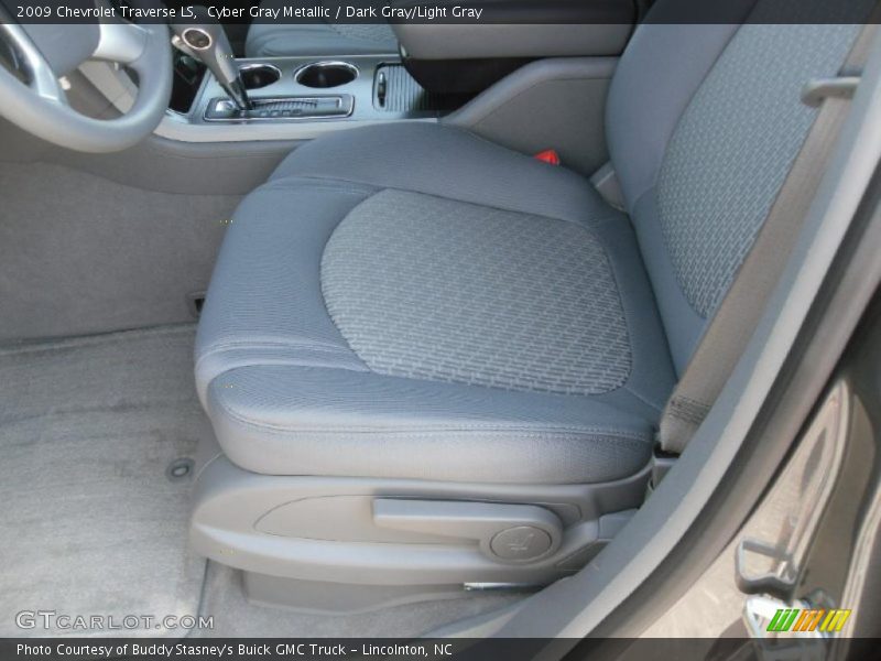 Cyber Gray Metallic / Dark Gray/Light Gray 2009 Chevrolet Traverse LS