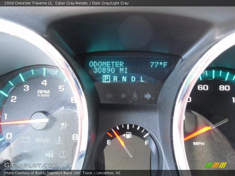 Cyber Gray Metallic / Dark Gray/Light Gray 2009 Chevrolet Traverse LS