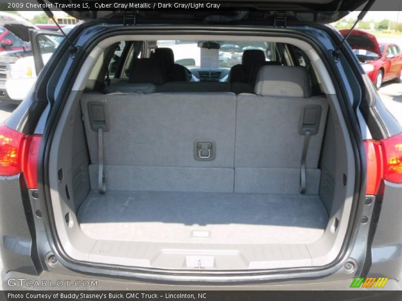 Cyber Gray Metallic / Dark Gray/Light Gray 2009 Chevrolet Traverse LS