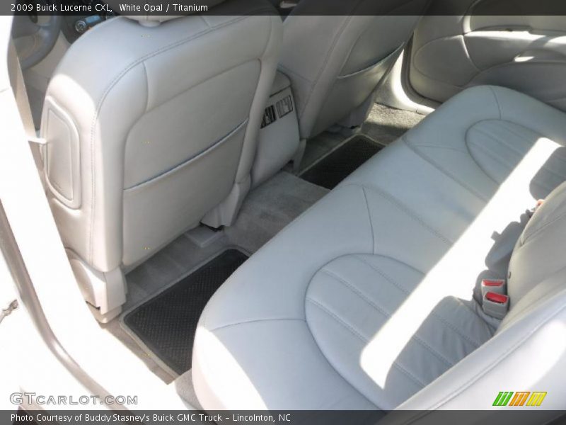 White Opal / Titanium 2009 Buick Lucerne CXL