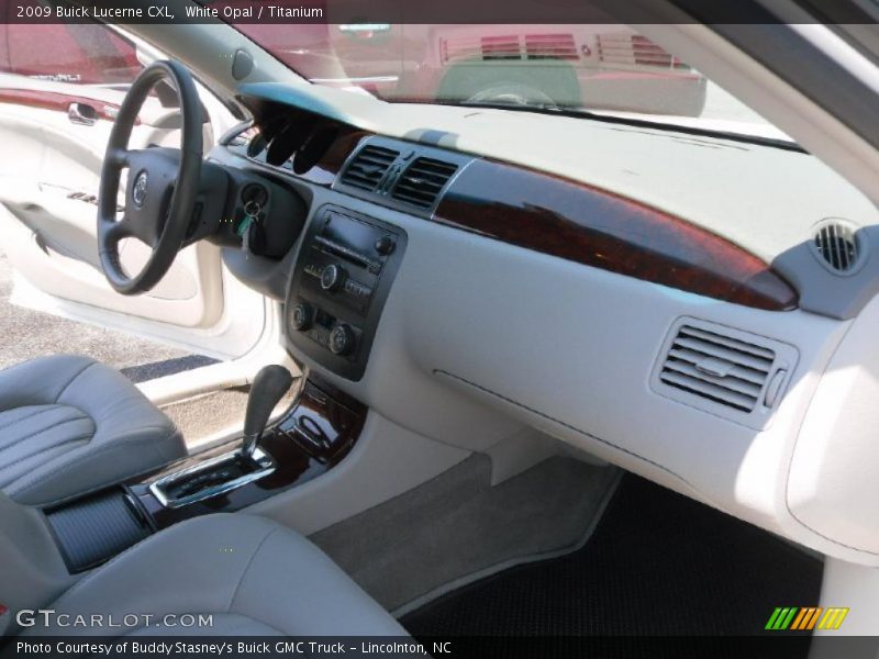 White Opal / Titanium 2009 Buick Lucerne CXL