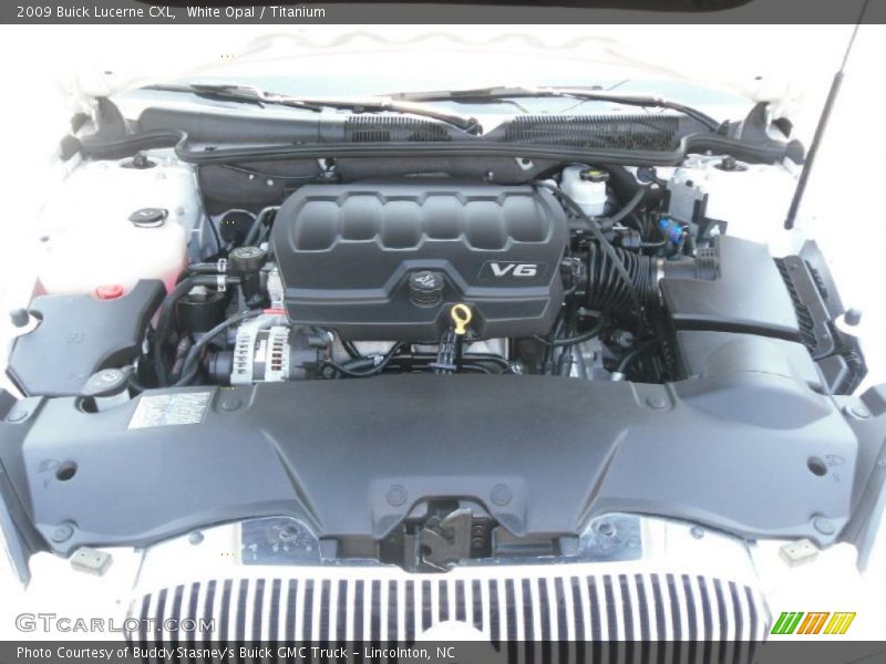 White Opal / Titanium 2009 Buick Lucerne CXL