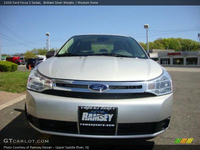 Brilliant Silver Metallic / Medium Stone 2009 Ford Focus S Sedan