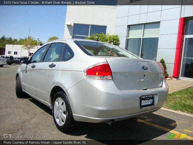 Brilliant Silver Metallic / Medium Stone 2009 Ford Focus S Sedan