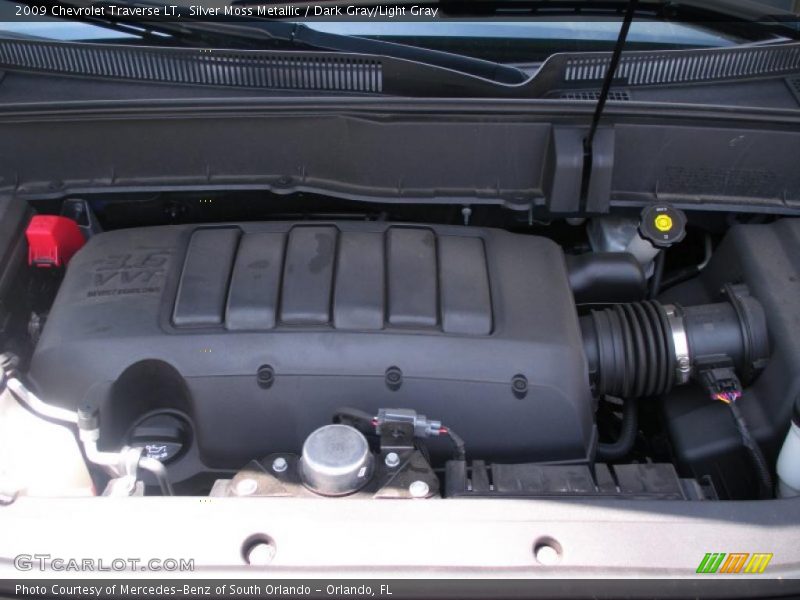 Silver Moss Metallic / Dark Gray/Light Gray 2009 Chevrolet Traverse LT