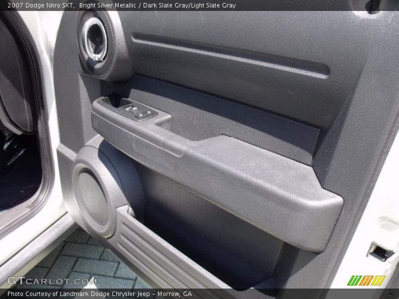 Bright Silver Metallic / Dark Slate Gray/Light Slate Gray 2007 Dodge Nitro SXT