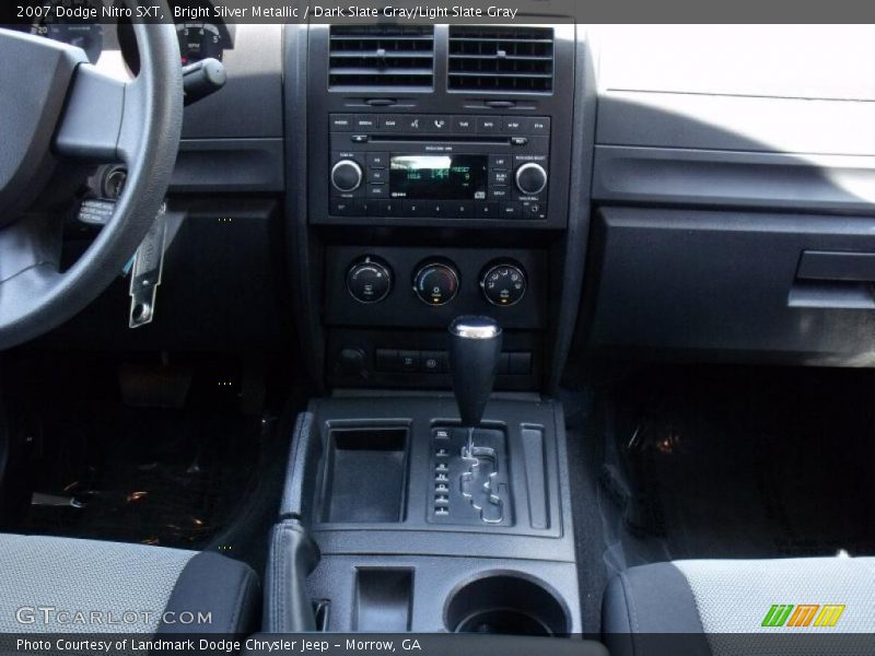 Bright Silver Metallic / Dark Slate Gray/Light Slate Gray 2007 Dodge Nitro SXT