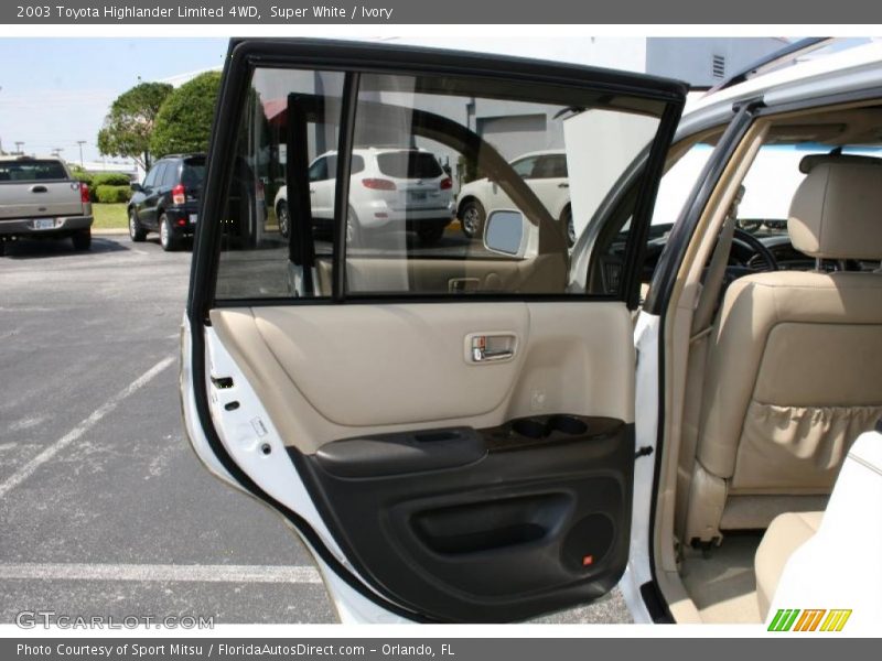 Super White / Ivory 2003 Toyota Highlander Limited 4WD