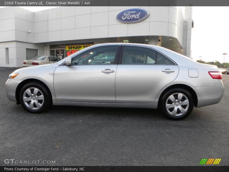 Classic Silver Metallic / Ash 2009 Toyota Camry LE