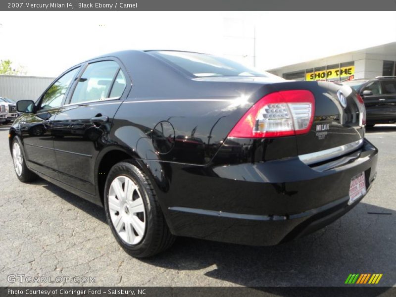 Black Ebony / Camel 2007 Mercury Milan I4