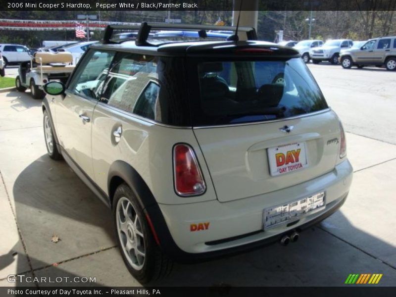 Pepper White / Black/Panther Black 2006 Mini Cooper S Hardtop