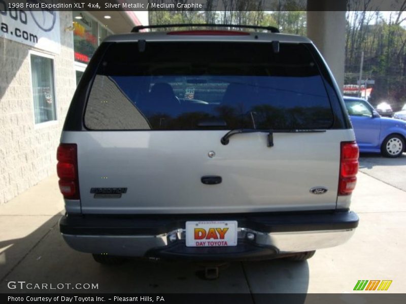 Silver Metallic / Medium Graphite 1998 Ford Expedition XLT 4x4