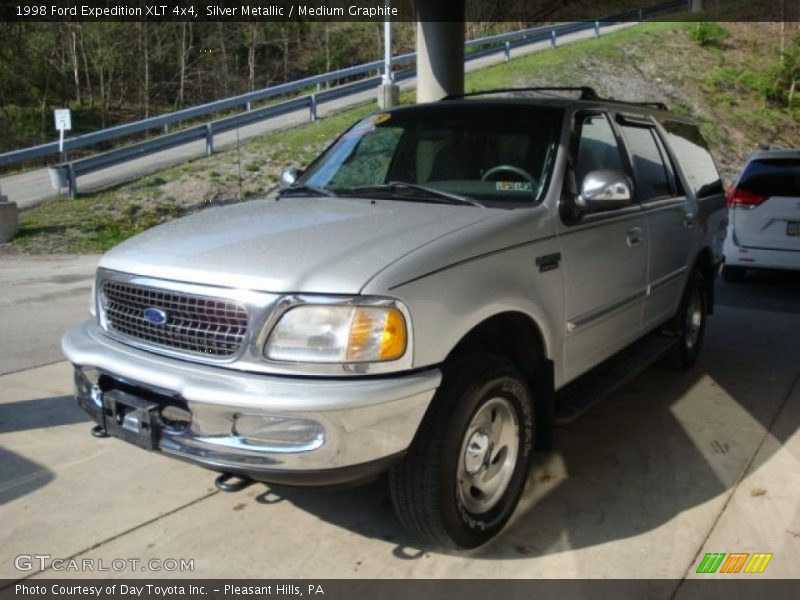 Silver Metallic / Medium Graphite 1998 Ford Expedition XLT 4x4