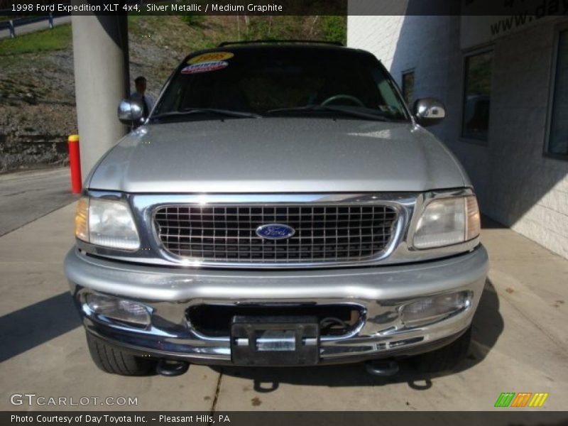 Silver Metallic / Medium Graphite 1998 Ford Expedition XLT 4x4