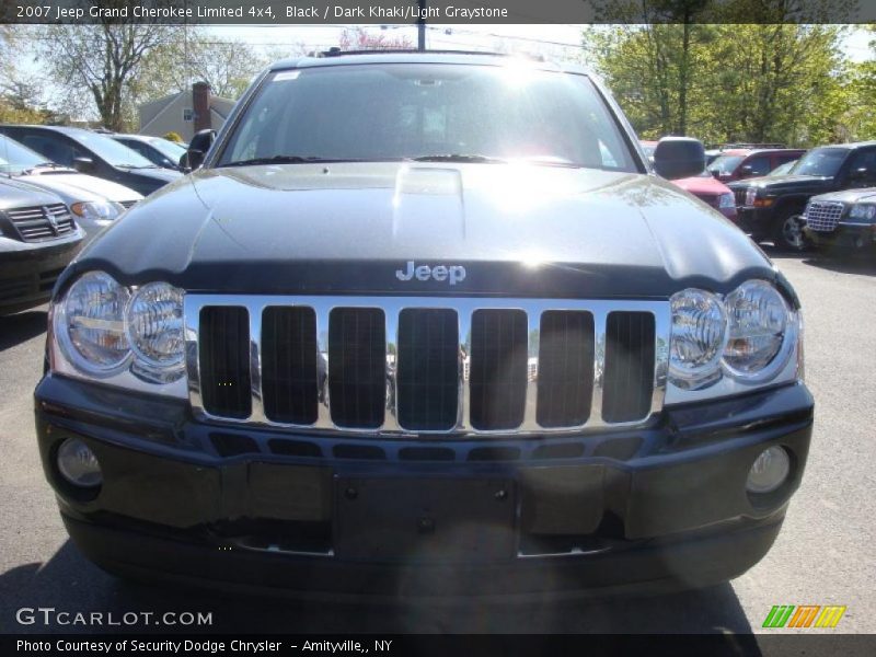 Black / Dark Khaki/Light Graystone 2007 Jeep Grand Cherokee Limited 4x4