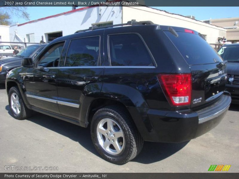Black / Dark Khaki/Light Graystone 2007 Jeep Grand Cherokee Limited 4x4