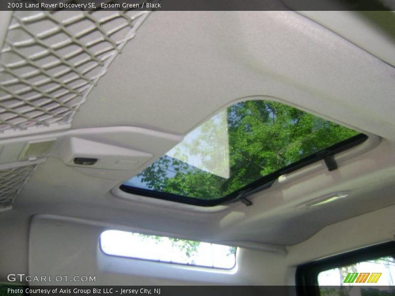 Epsom Green / Black 2003 Land Rover Discovery SE
