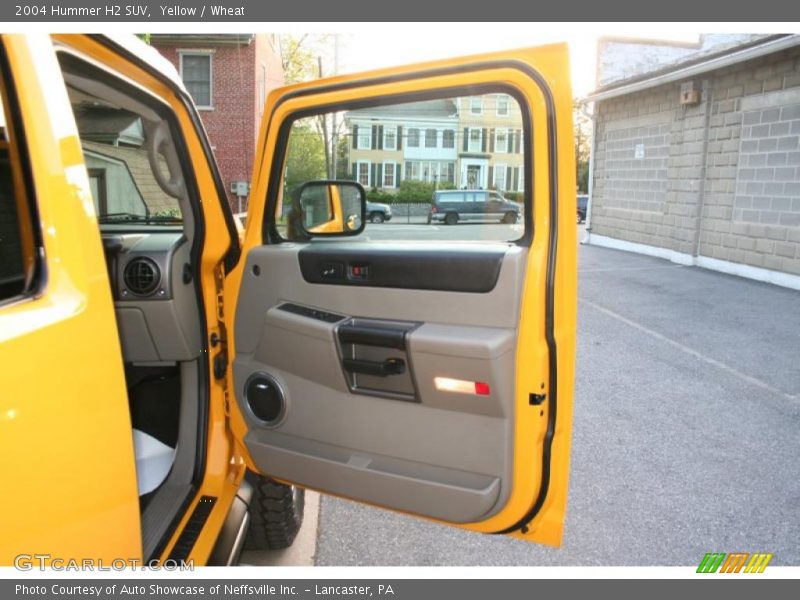 Yellow / Wheat 2004 Hummer H2 SUV