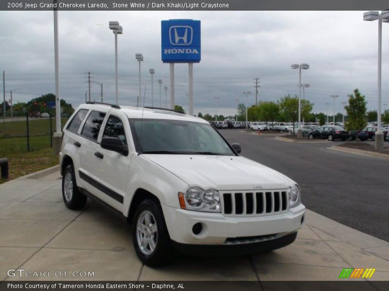 Stone White / Dark Khaki/Light Graystone 2006 Jeep Grand Cherokee Laredo