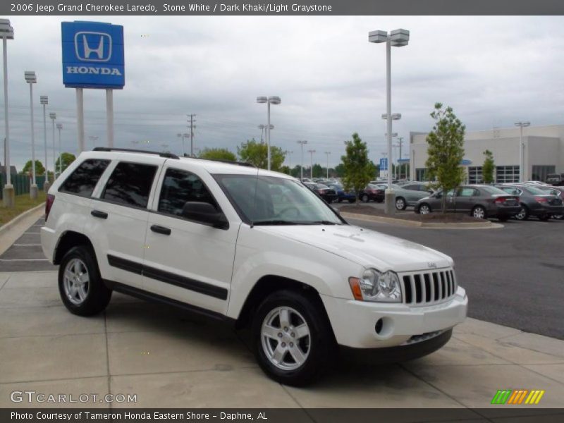 Stone White / Dark Khaki/Light Graystone 2006 Jeep Grand Cherokee Laredo