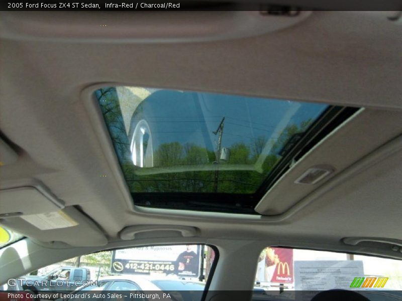 Infra-Red / Charcoal/Red 2005 Ford Focus ZX4 ST Sedan
