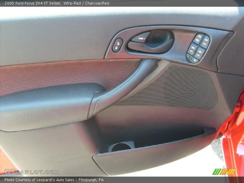 Infra-Red / Charcoal/Red 2005 Ford Focus ZX4 ST Sedan
