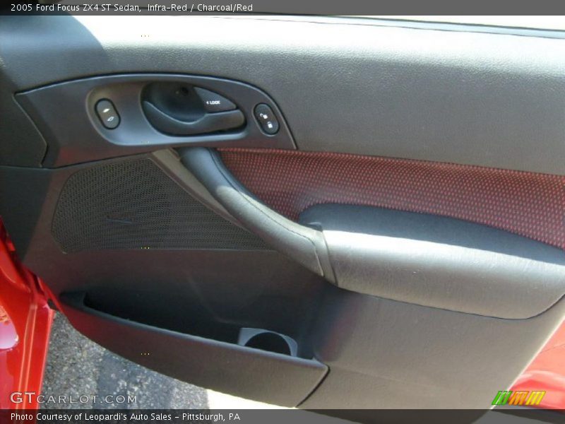 Infra-Red / Charcoal/Red 2005 Ford Focus ZX4 ST Sedan