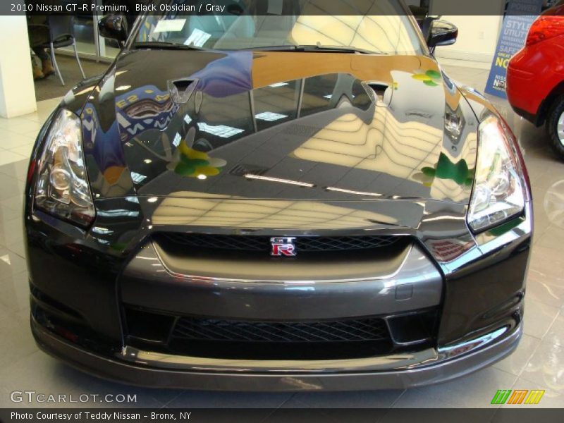 Black Obsidian / Gray 2010 Nissan GT-R Premium
