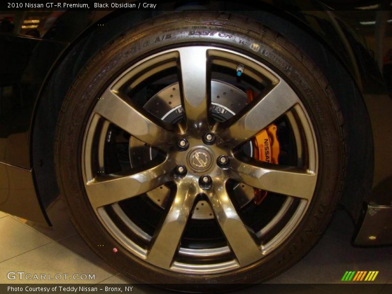 Black Obsidian / Gray 2010 Nissan GT-R Premium