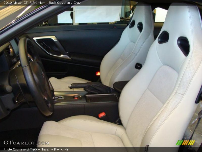 Black Obsidian / Gray 2010 Nissan GT-R Premium