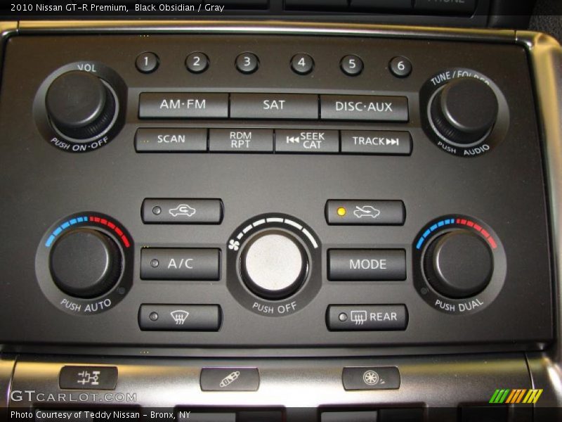 Black Obsidian / Gray 2010 Nissan GT-R Premium