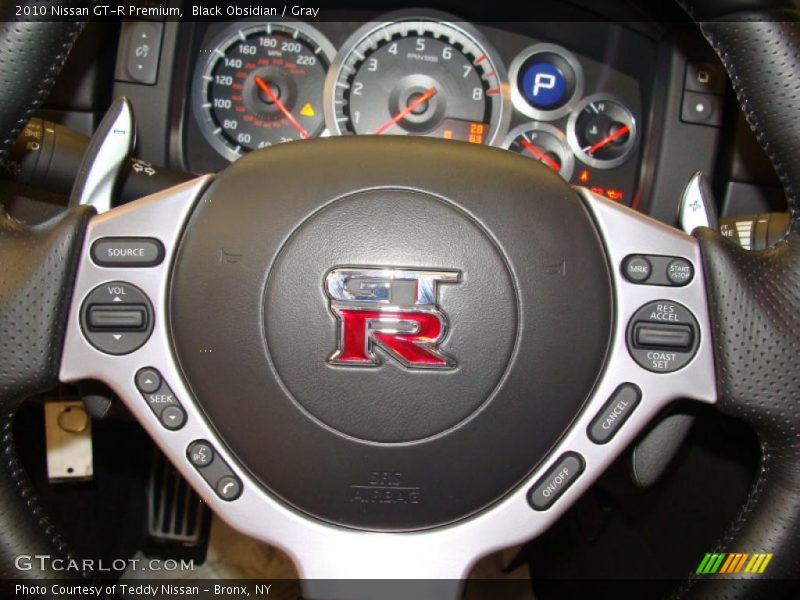 Black Obsidian / Gray 2010 Nissan GT-R Premium