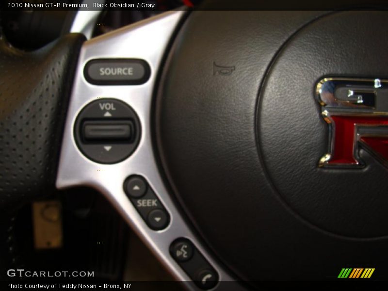 Black Obsidian / Gray 2010 Nissan GT-R Premium