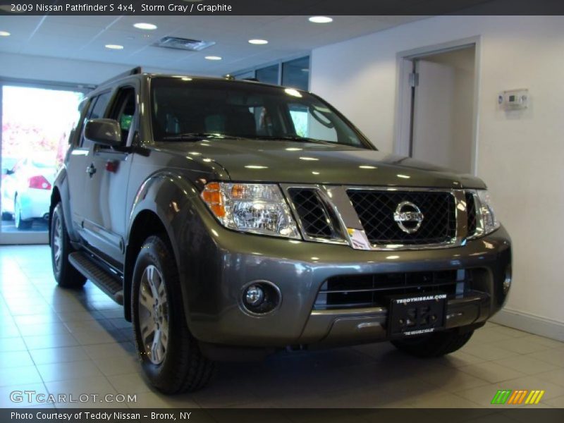 Storm Gray / Graphite 2009 Nissan Pathfinder S 4x4