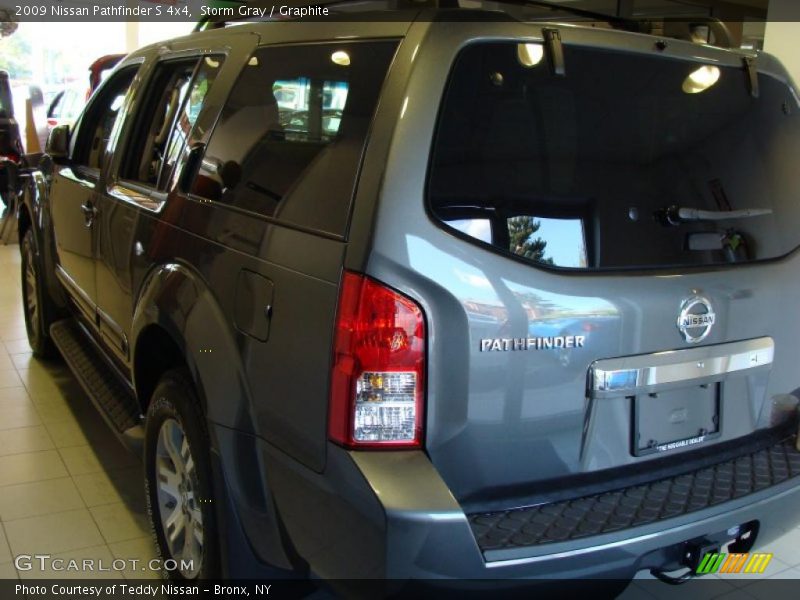 Storm Gray / Graphite 2009 Nissan Pathfinder S 4x4